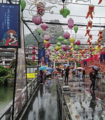 Guilin Water Chestnuts - A Sweet and Crispy Flavor